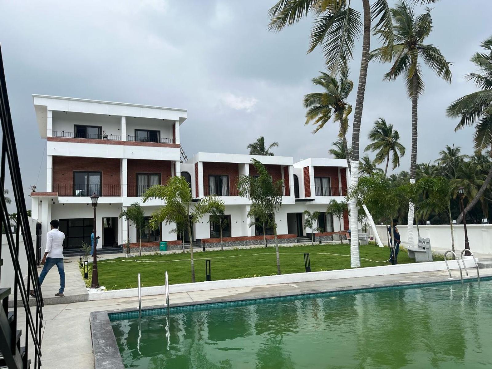 Trigon Retreat Hotel Purnankuppam Exterior photo