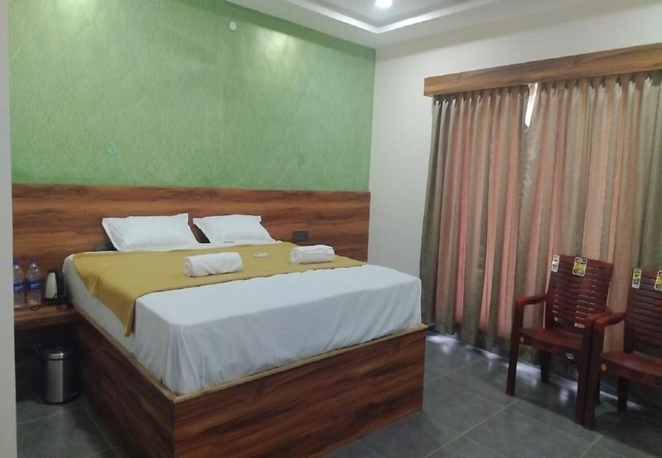 Trigon Retreat Hotel Purnankuppam Exterior photo
